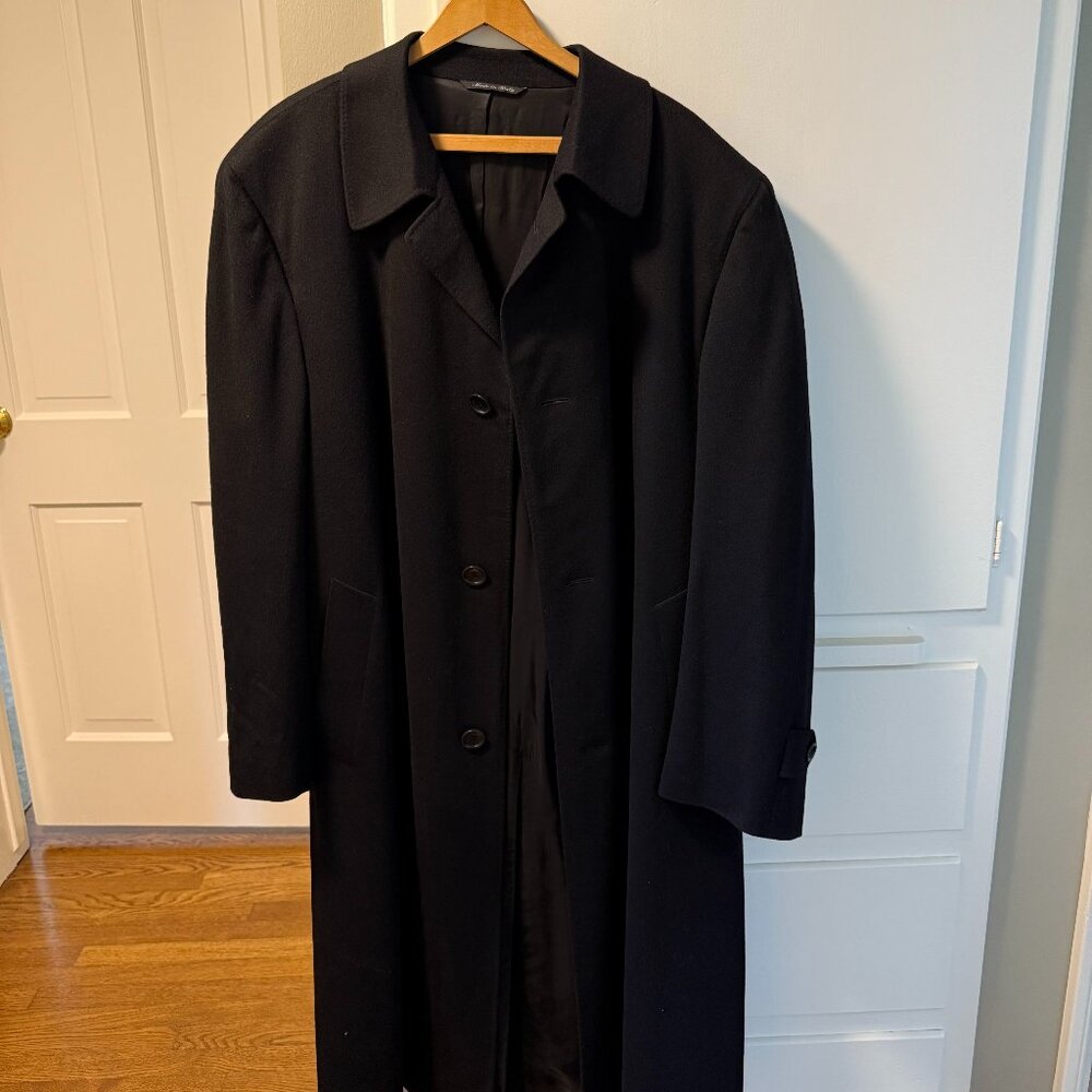 EXCELLENT Men's Canali Coat in Wool and Cashmere, 50R